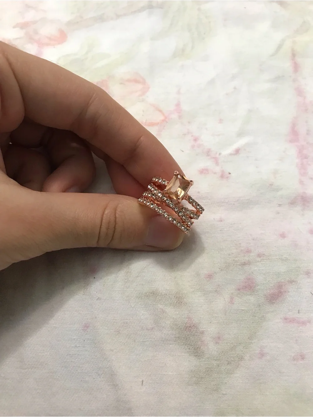 Rose Gold White Yellow Citrine Rhinestone Statement Ring Size 6 1/2